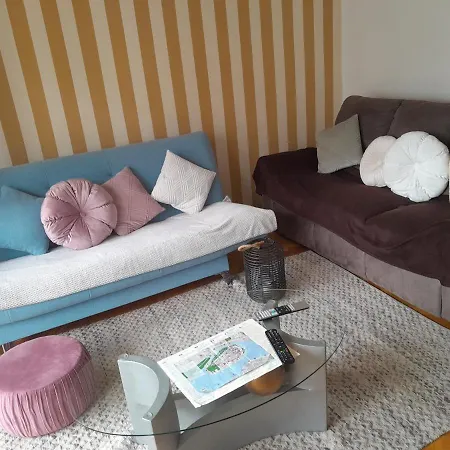 Stana Apartment *